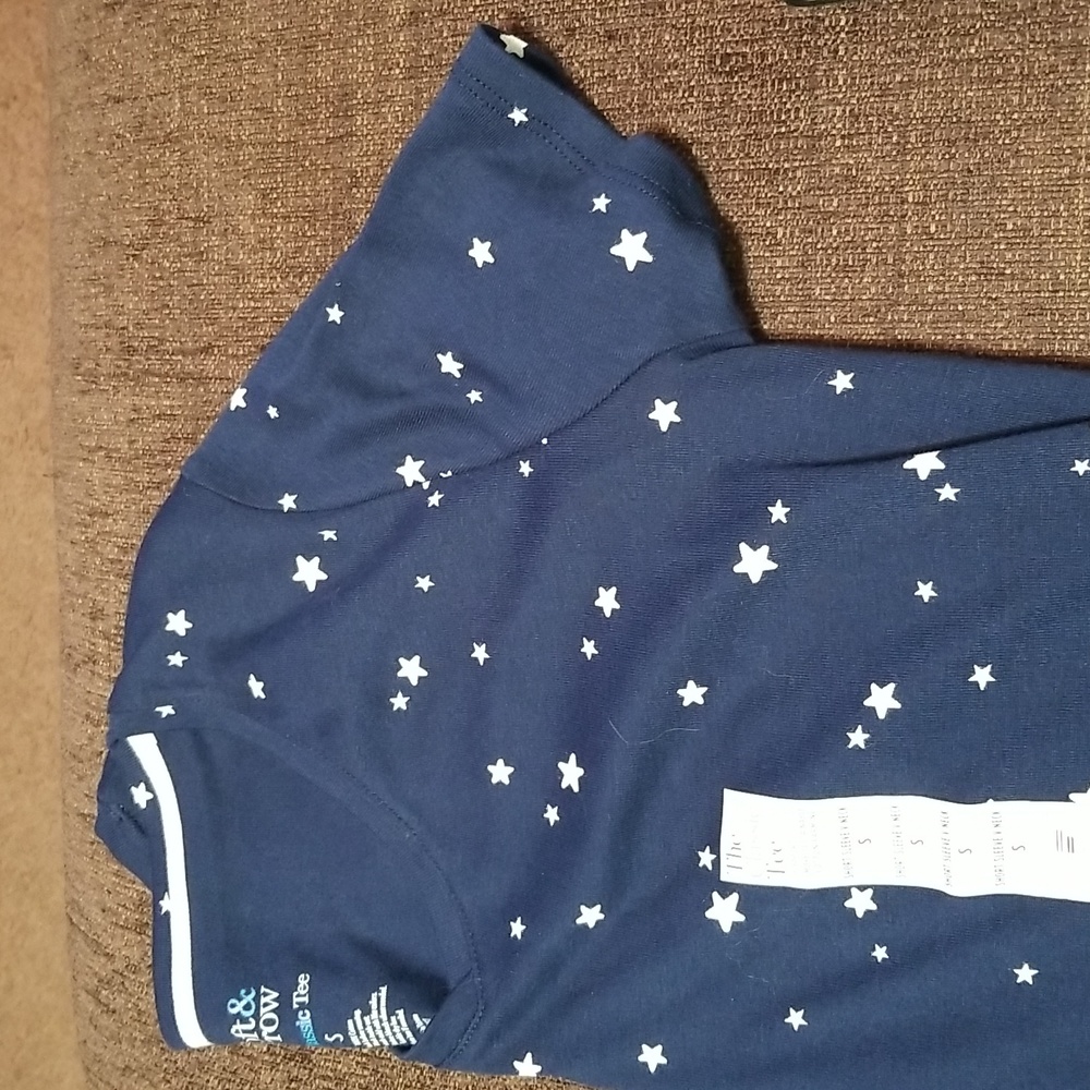 Ladies crew neck top. Small - Picture 5 of 6
